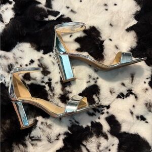 Jessica Simpson Metallic Silver Heels